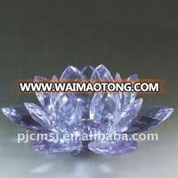 Crystal lotus flower on plate for home and wedding decoration